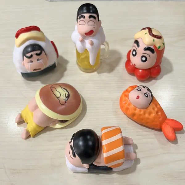 Figura Articulada de Shinchan sushi caja secreto 1U ,modelo al azar