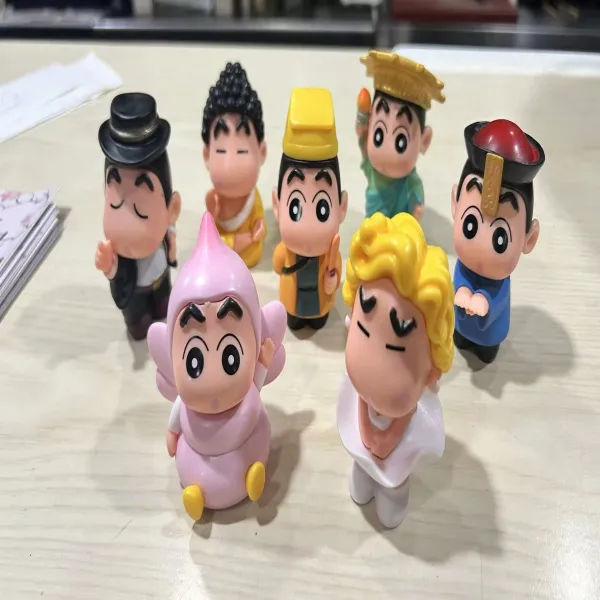 Shin-chan disfrazado ，diseño aleatorio、1u